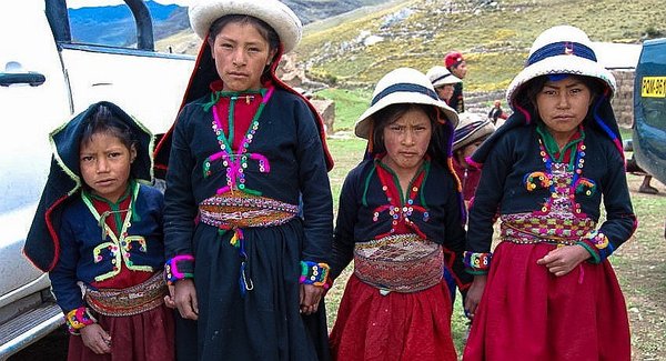 Buscan preservar el idioma quechua en Apurímac