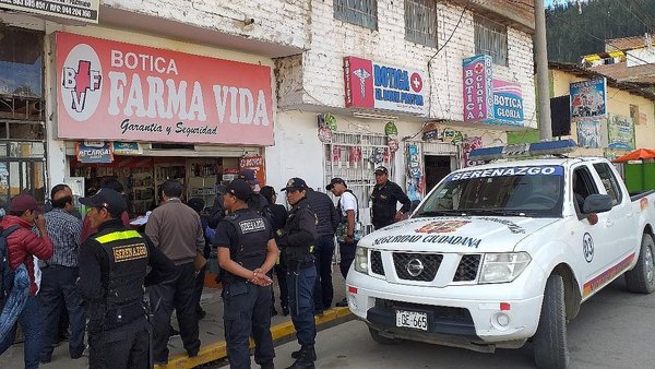 Clausurarán boticas por vender medicamentos vencidos en Andahuaylas