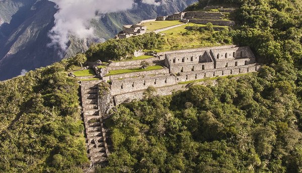Promulgan ley que declara de interés nacional la integración de Machu Picchu y Choquequirao