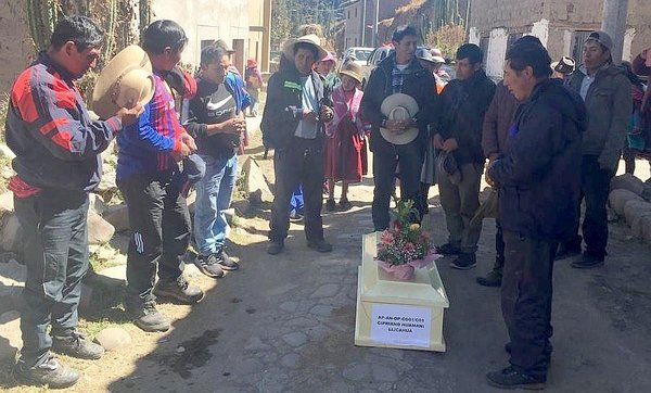 Víctima de Sendero Luminoso es enterrada 30 años después de su asesinato