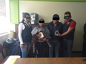 Cae pareja acusada de hurtar celular a turista en Cusco