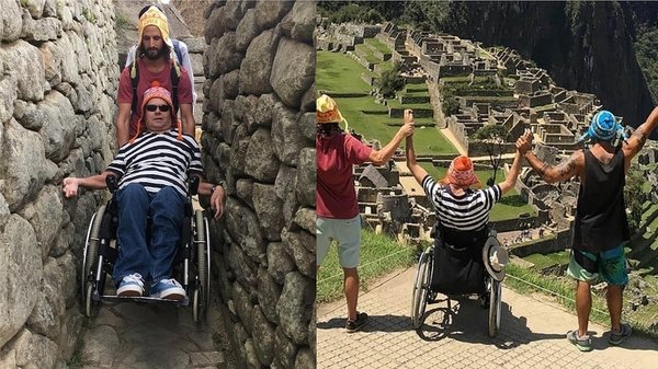 Argentino cargó por horas a su amigo con discapacidad para llegar a la cima de Machu Picchu