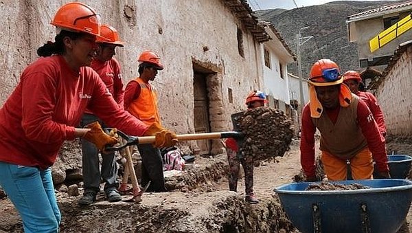 Empleos temporales para pobladores de humilde condición en Apurímac