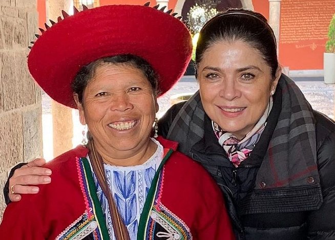Actriz Victoria Ruffo compartió varias fotografías de su visita al Cusco 